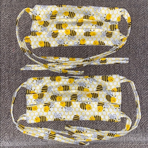 Accessories - 2 face masks